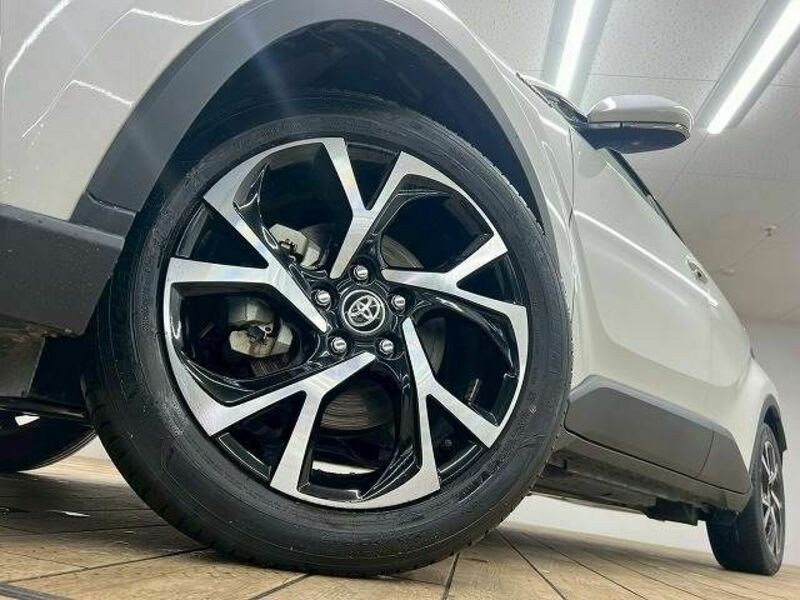 C-HR-18
