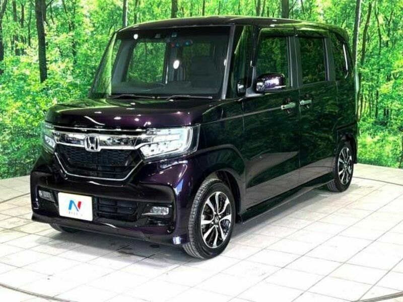 N BOX CUSTOM-19