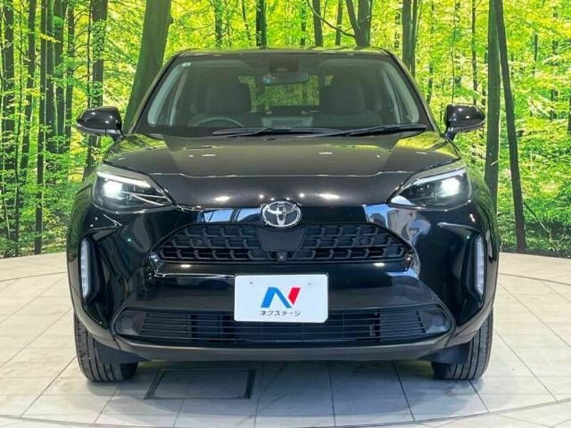 YARIS CROSS-14