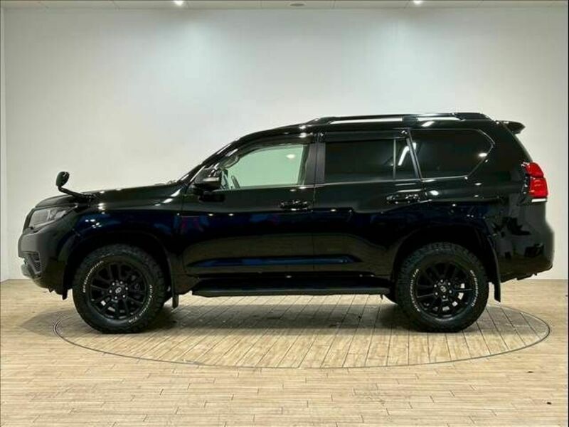 LAND CRUISER PRADO-14