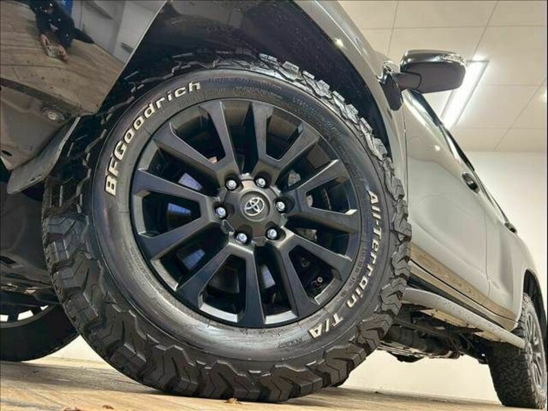 LAND CRUISER PRADO-17