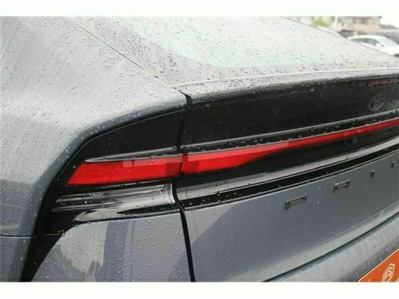 PRIUS-7