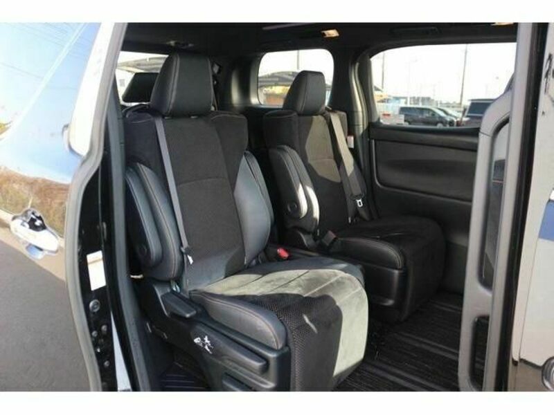 ALPHARD-14