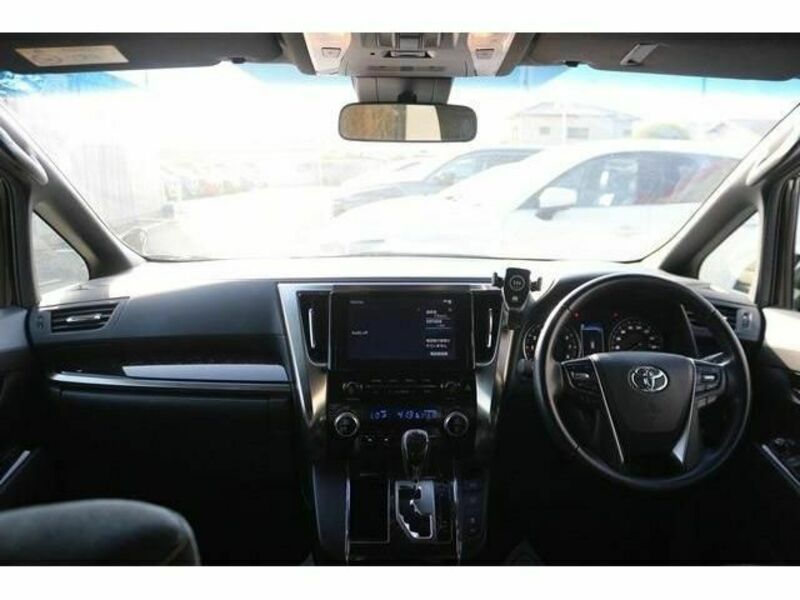 ALPHARD-16