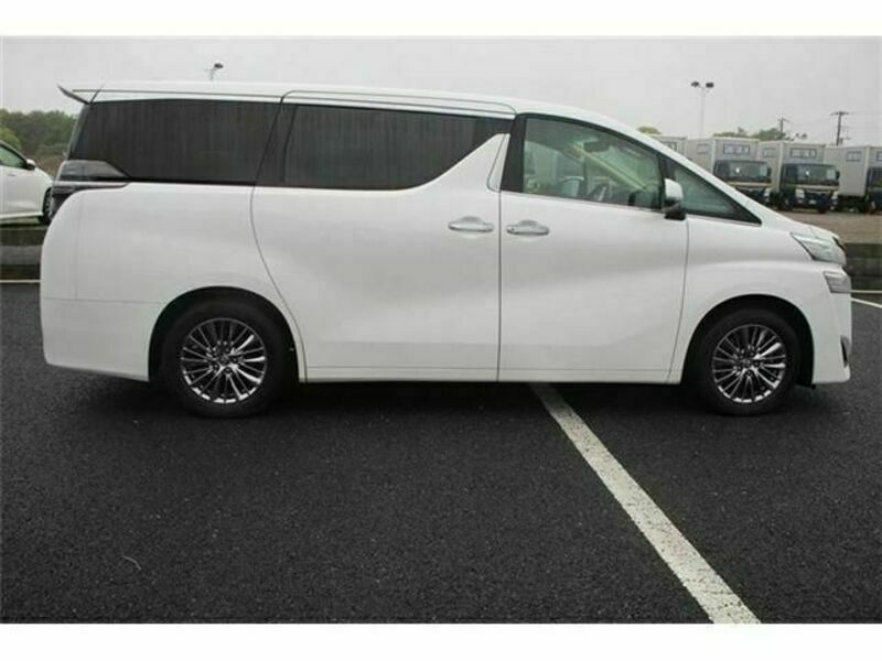 VELLFIRE-10