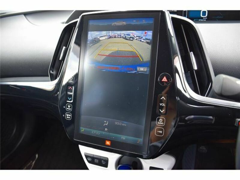 PRIUS PHV-8