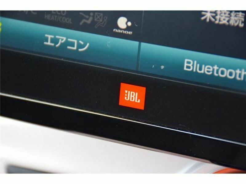 PRIUS PHV-17