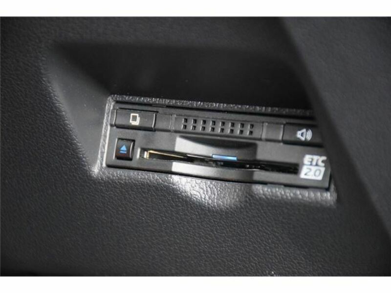 PRIUS PHV-20