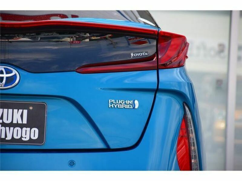 PRIUS PHV-43