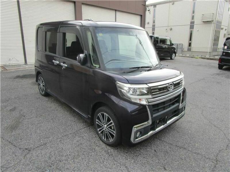 DAIHATSU　TANTO