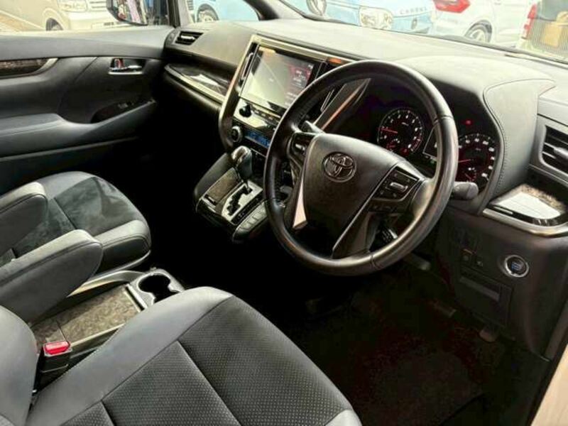 ALPHARD-8