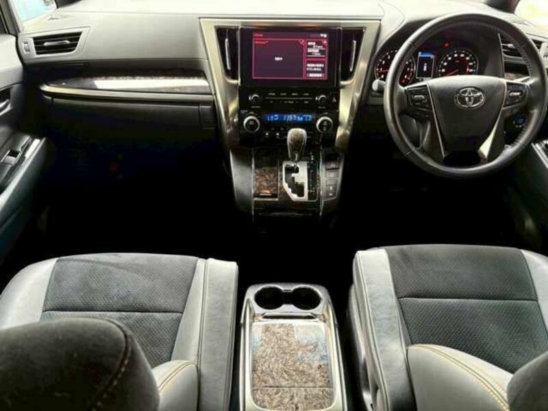 ALPHARD-15