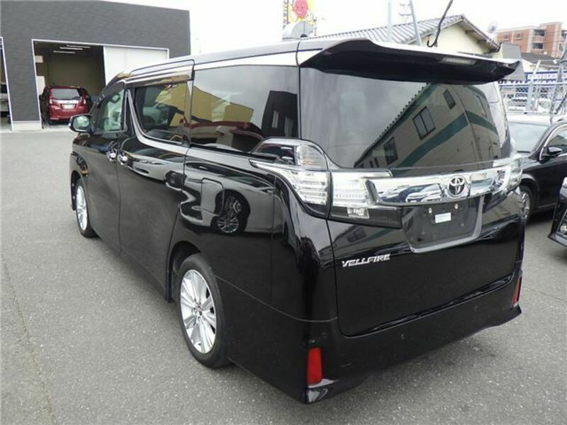 VELLFIRE-2