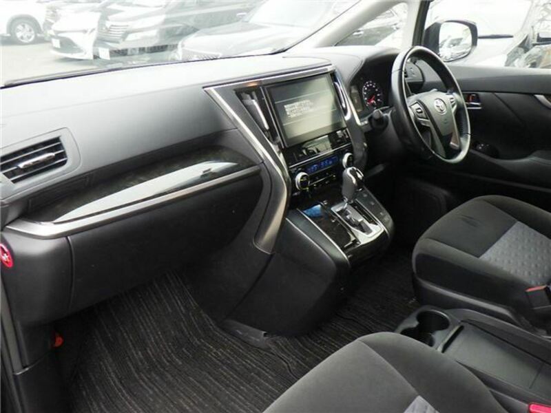 VELLFIRE-5