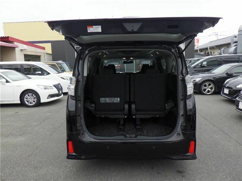 VELLFIRE-16