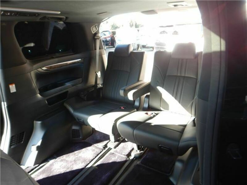 ALPHARD-4