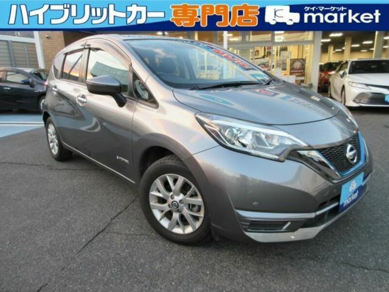 NISSAN　NOTE