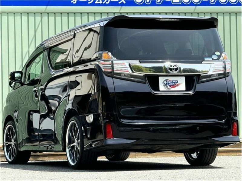 VELLFIRE-7