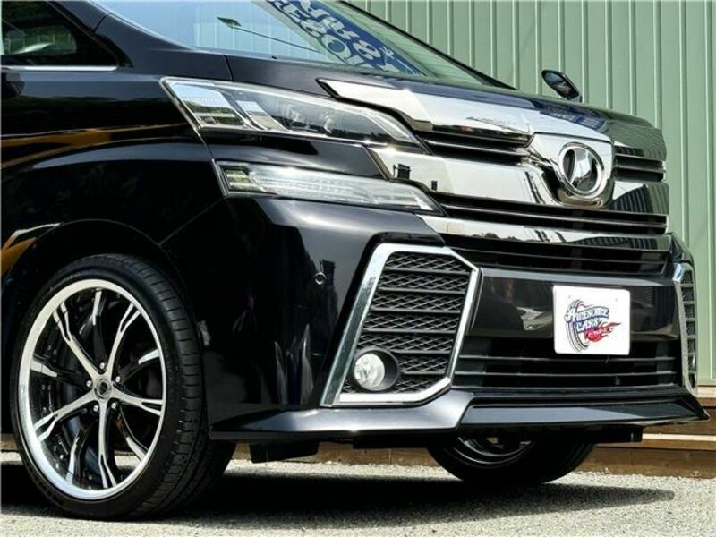 VELLFIRE-11