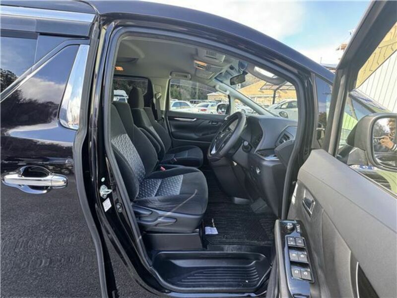 VELLFIRE-28