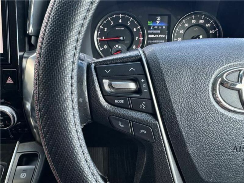 VELLFIRE-33