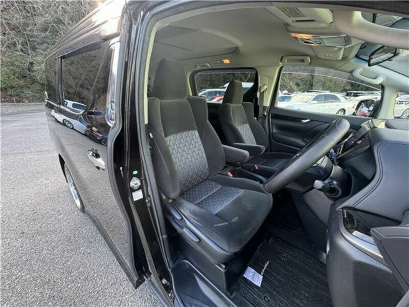 VELLFIRE-44