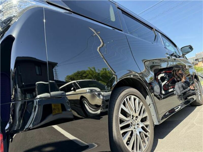 VELLFIRE-14