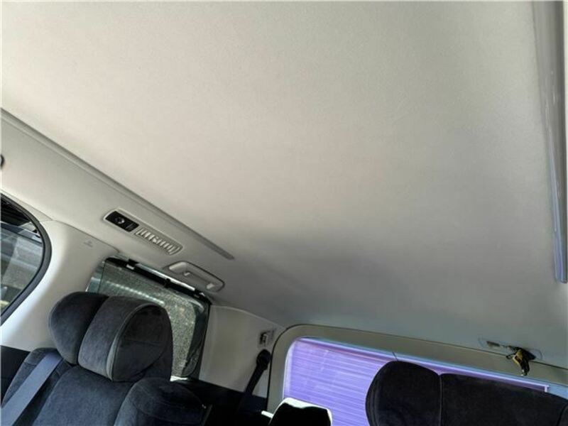 VELLFIRE-44