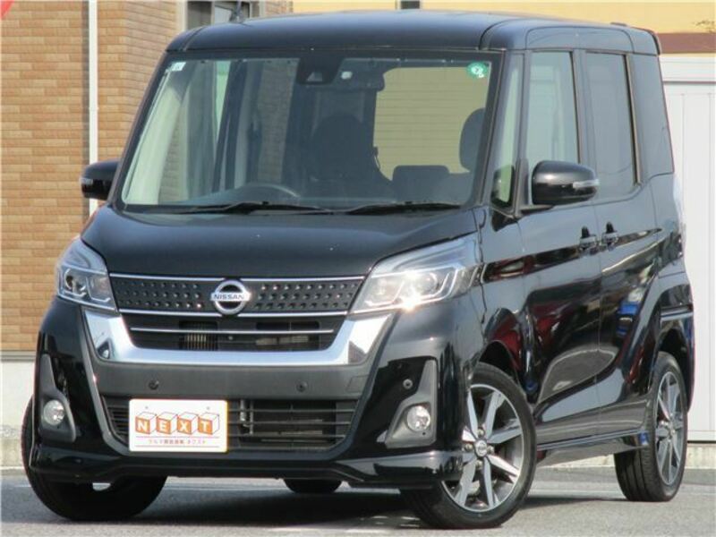 NISSAN　DAYZ ROOX