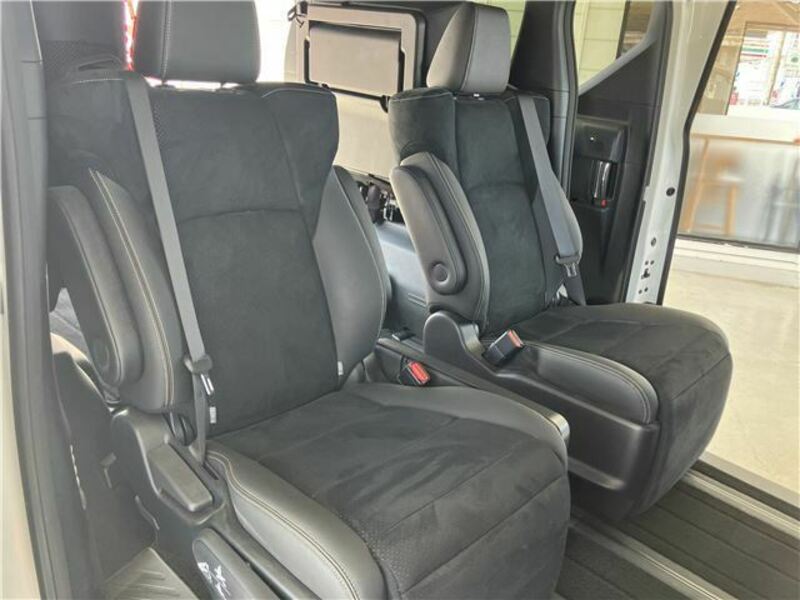 ALPHARD-8