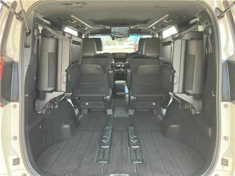 ALPHARD-9