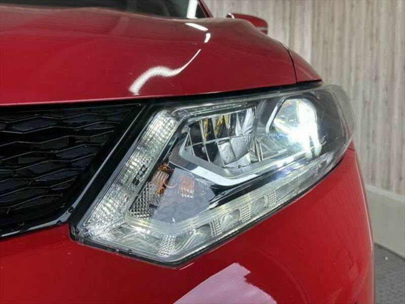 X-TRAIL-18