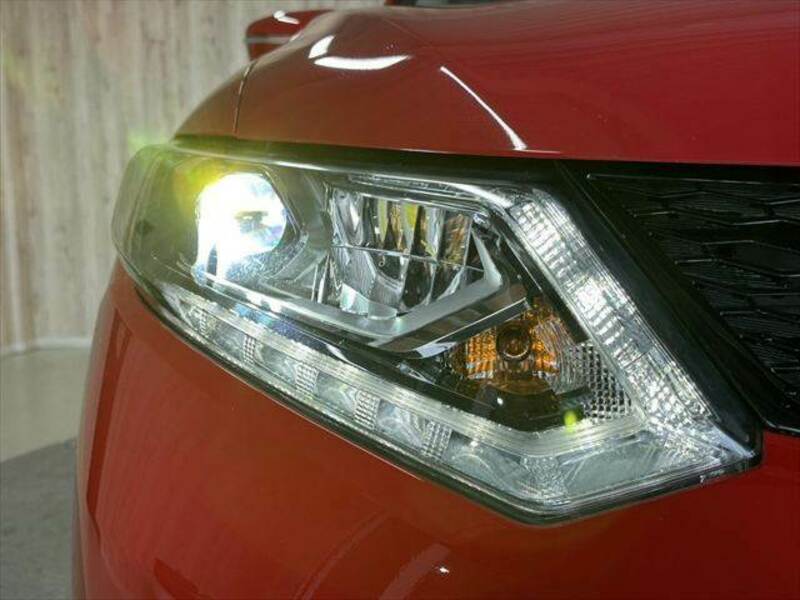 X-TRAIL-19