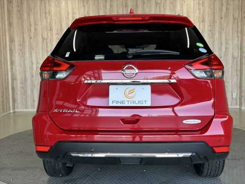 X-TRAIL-17