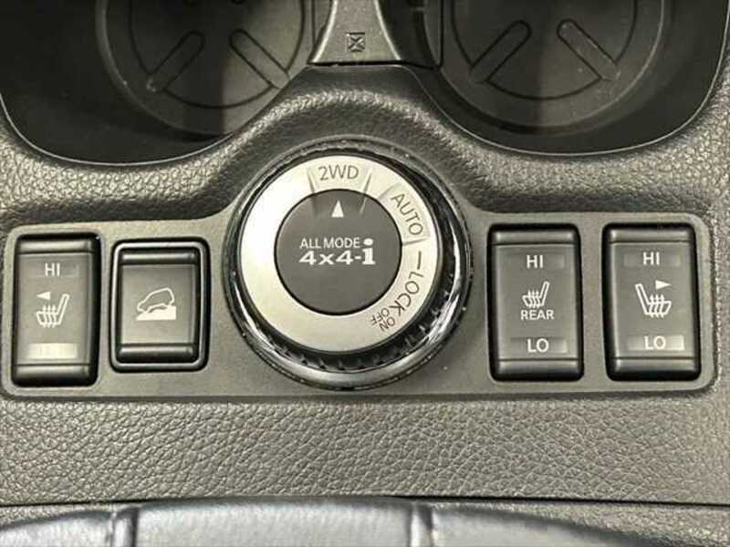 X-TRAIL-4