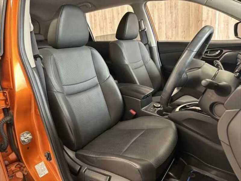 X-TRAIL-5