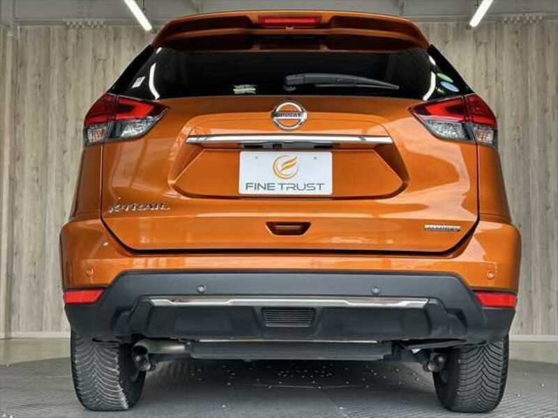 X-TRAIL-14