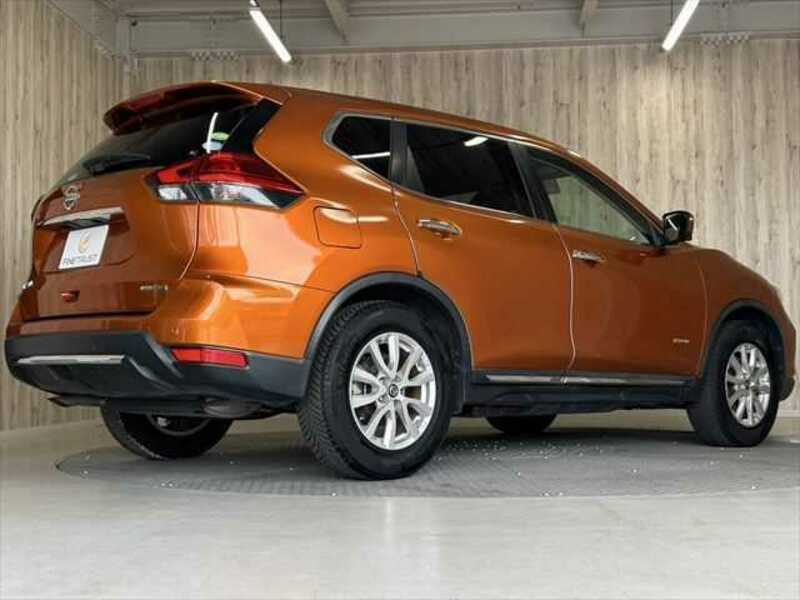 X-TRAIL-15