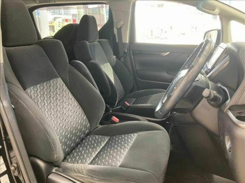 VELLFIRE-10