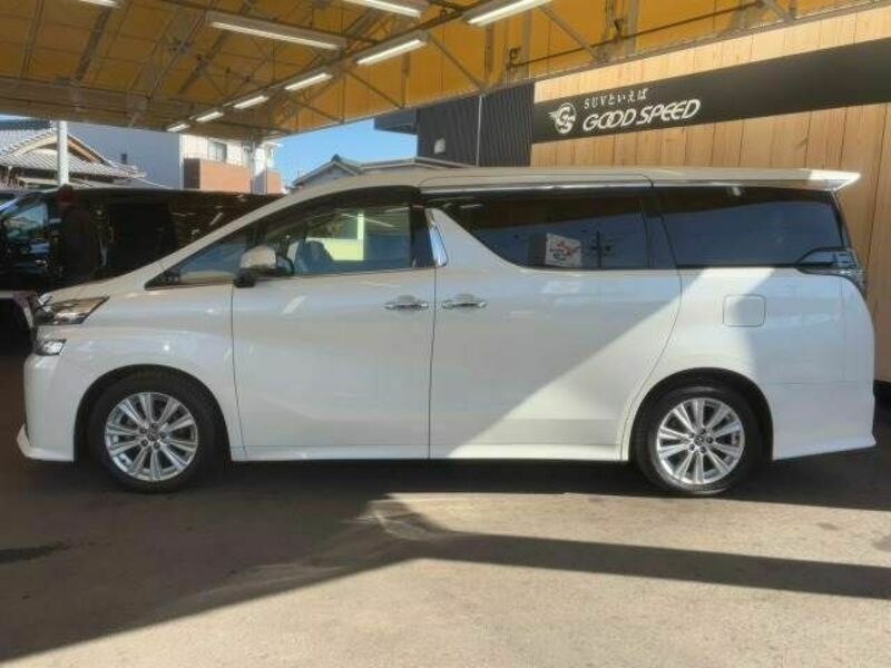 VELLFIRE-13