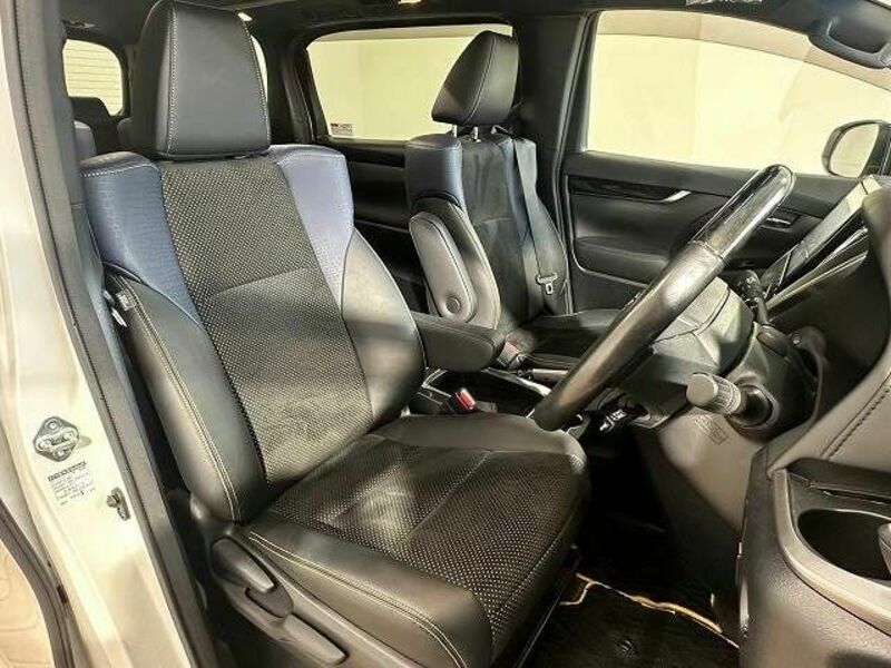 VELLFIRE-10