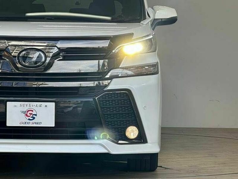 VELLFIRE-18