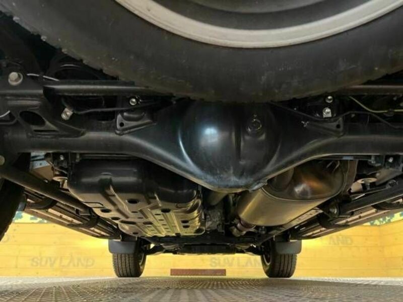 LAND CRUISER PRADO-19