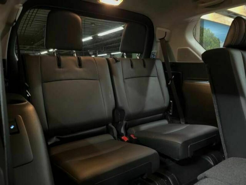 LAND CRUISER PRADO-9