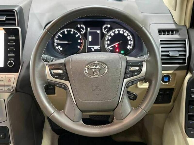 LAND CRUISER PRADO-11