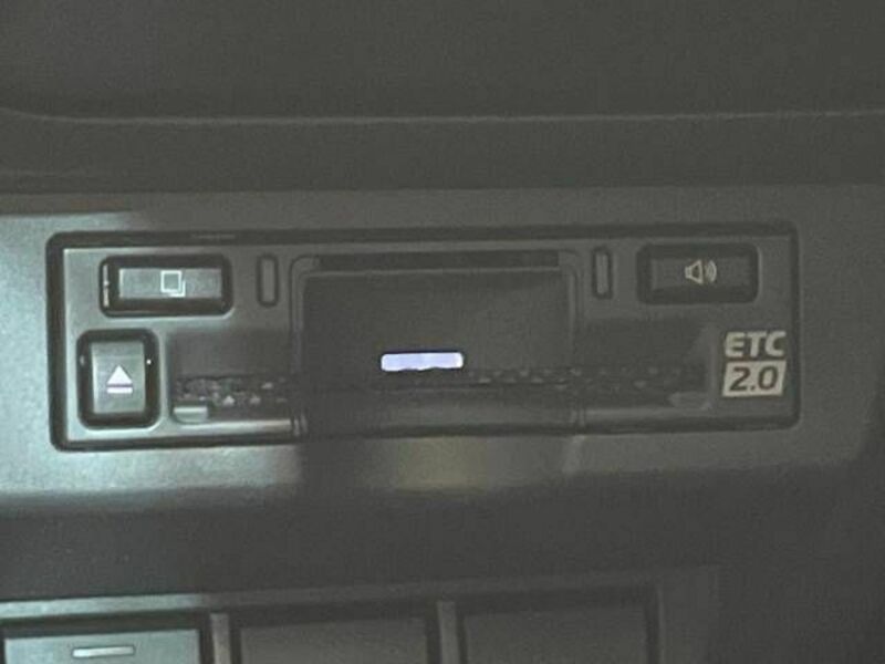 PRIUS-5