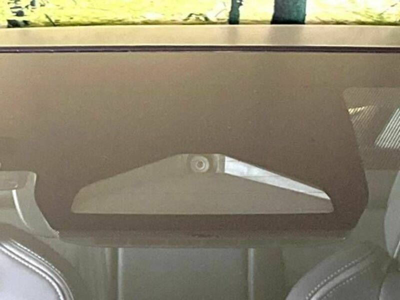 PRIUS-6