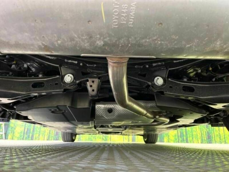 PRIUS-18