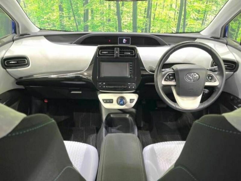 PRIUS-1