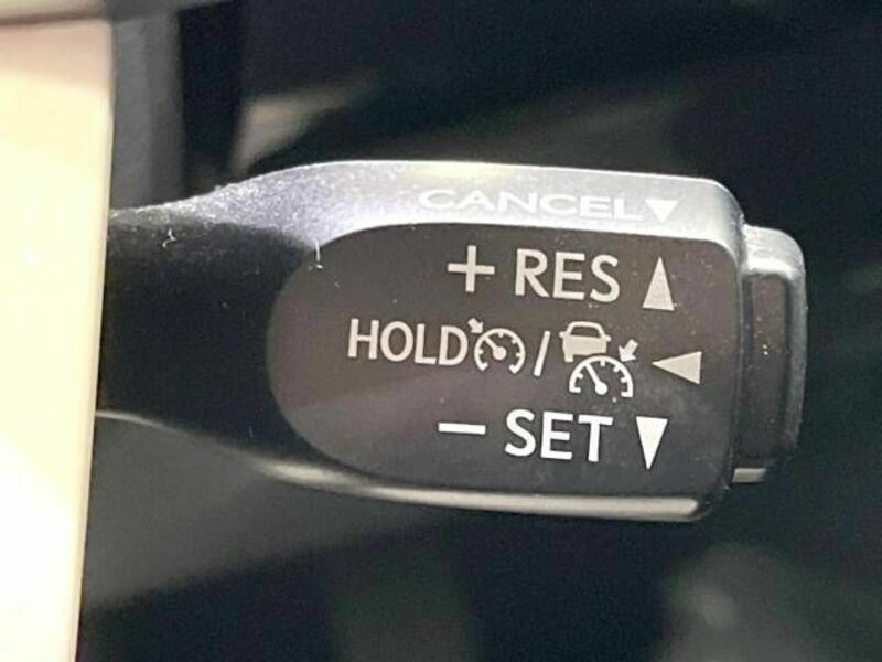 PRIUS-5